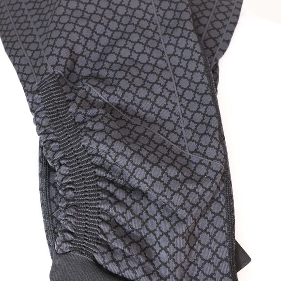 LULULEMON In The Flow Crop II Yoga Pants 8 Heathered Coal Black Legging Tight B2 - Picture 5 of 6